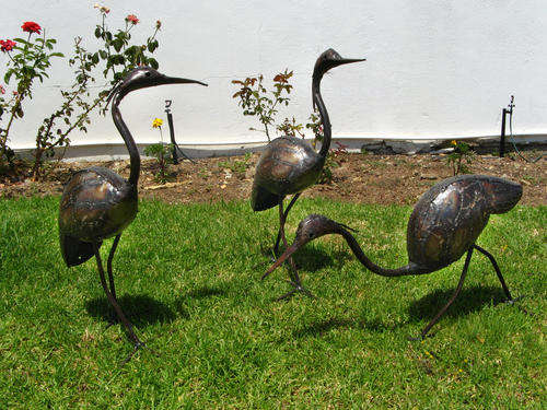Metal Garden Ornament. Heron Bird. Medium.
