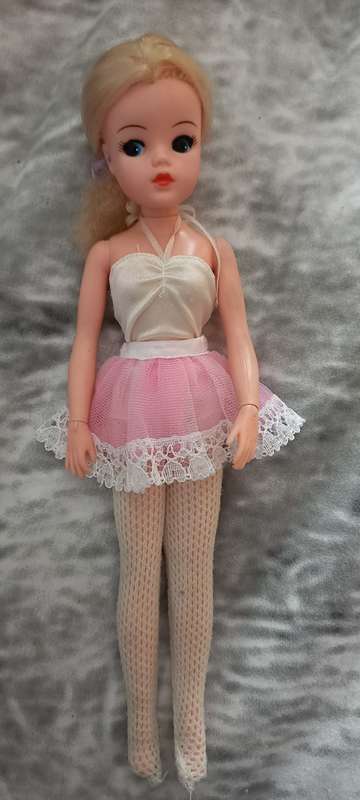 Sindy doll