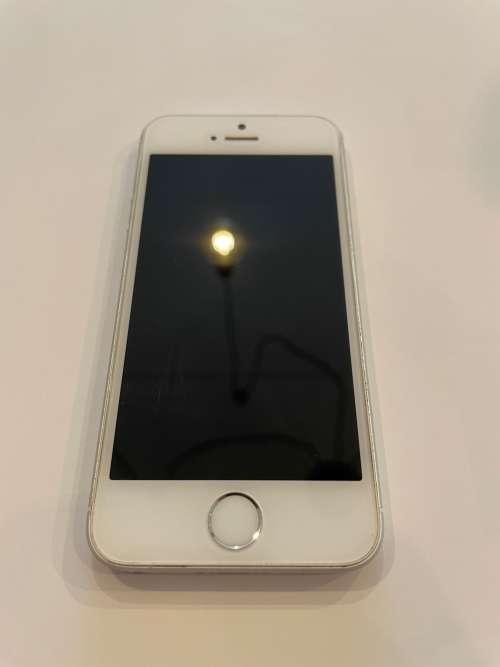 iPhone SE