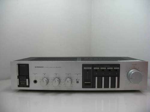 Hi-fi stereo amplifier Pioneer SA-540