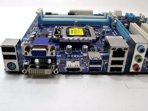 Gigabyte B75M-D3H Intel LGA 1155 Motherboard