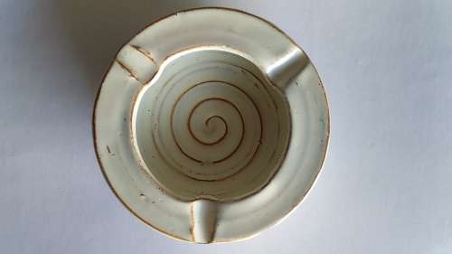 LOT 61: VINTAGE LIEBERMANN ASHTRAY