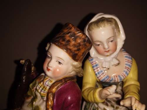 50% OFF LOT 61: INCREDIBLY RARE SITZENDORF PORCELAIN FIGURAL GROUP