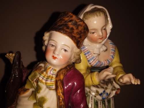 50% OFF LOT 61: INCREDIBLY RARE SITZENDORF PORCELAIN FIGURAL GROUP