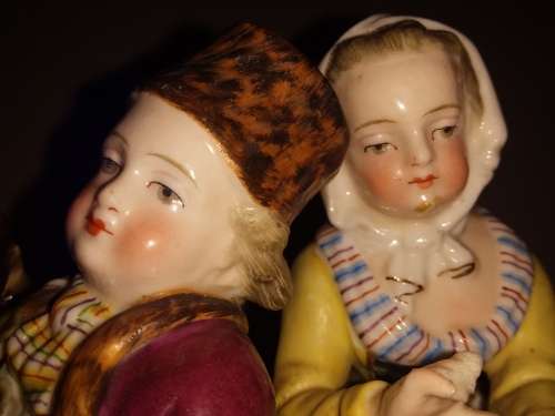 50% OFF LOT 61: INCREDIBLY RARE SITZENDORF PORCELAIN FIGURAL GROUP