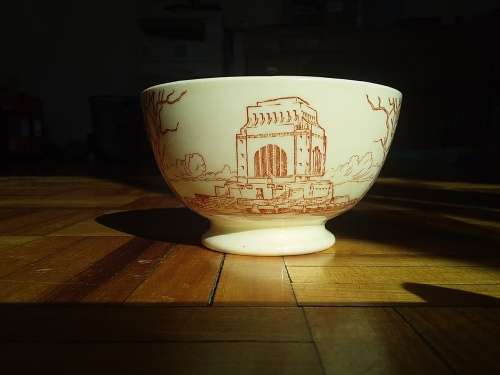 LOT 86: 2 X VOORTREKKER CENTENERY COMMEMORATIVE BOWLS 1838-1938