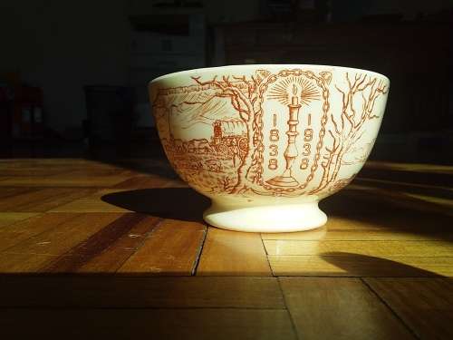 LOT 86: 2 X VOORTREKKER CENTENERY COMMEMORATIVE BOWLS 1838-1938