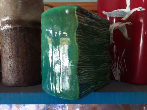 MID CENTURY LUCIA (VERMONT) VASE WITH BAMBI / DEER and FAWN