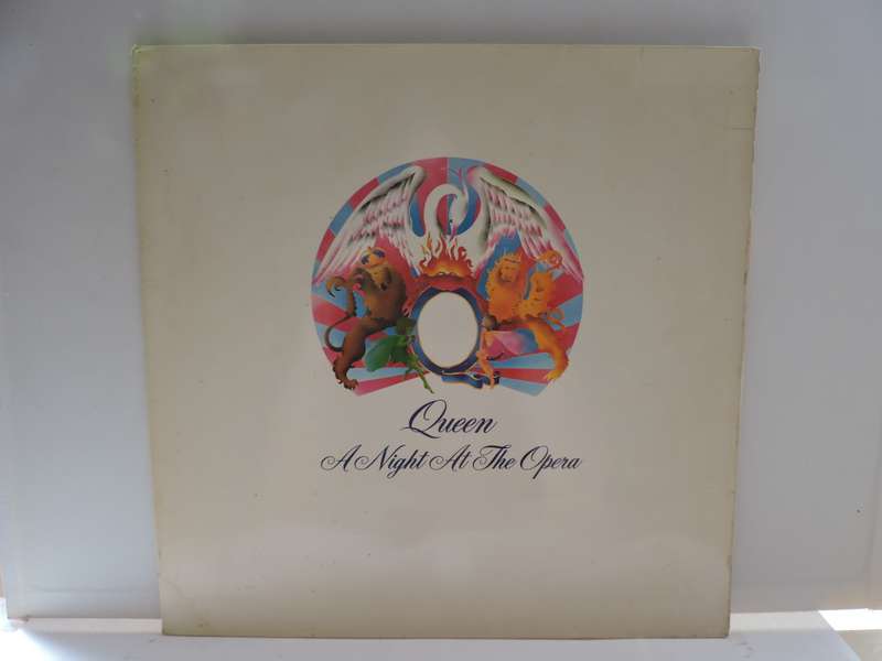 QUEEN - A NIGHT AT THE OPERA - VG/VG-