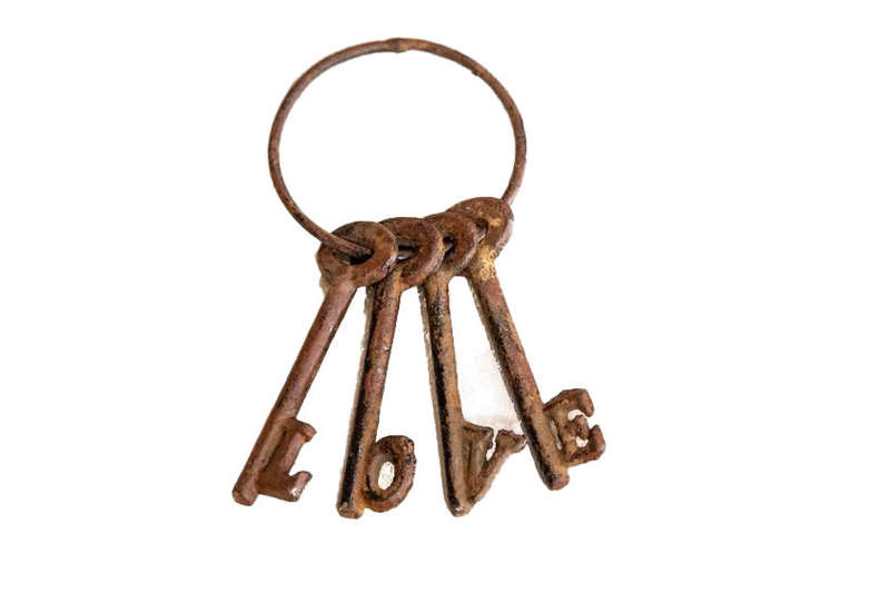 Love Keys Antique Rust