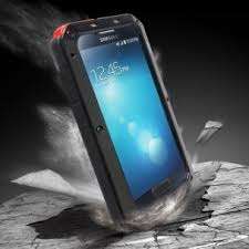 iPhone 4/4S LUNATIK TAKTIK Extreme Case - With Corning Gorilla Glass Screen Protection
