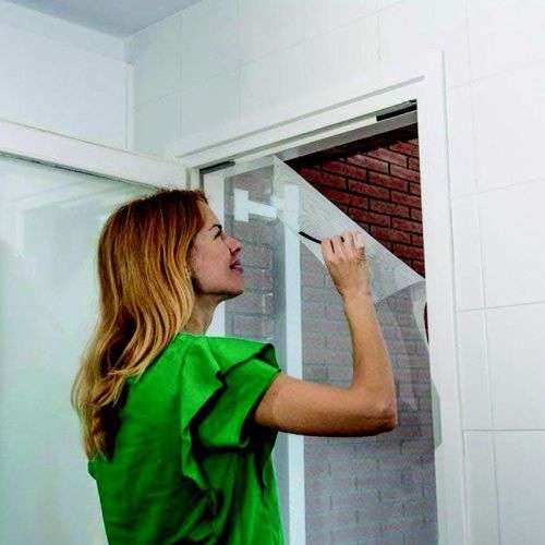 MAGNETIC MOSQUITO NET