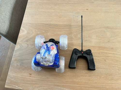 Radio controlled car (twister) from Hamleys UK