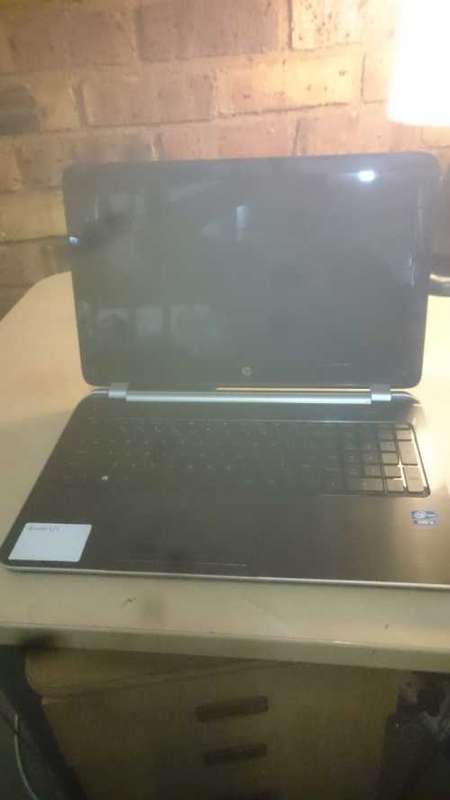 HP PAVILION I3  WINDOWS 8 LAPTOP