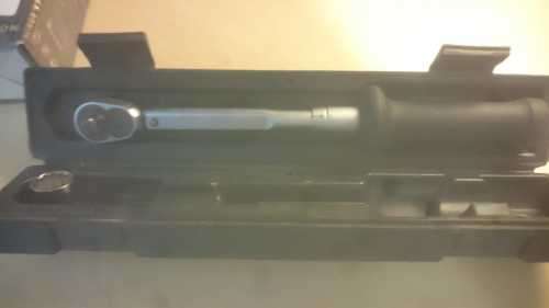 HAZET 6110 - 1CT TORQUE WRENCH 3-8 INCH 5-60 NM