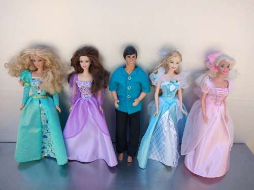 Barbie collection of dolls, furniture and accessories