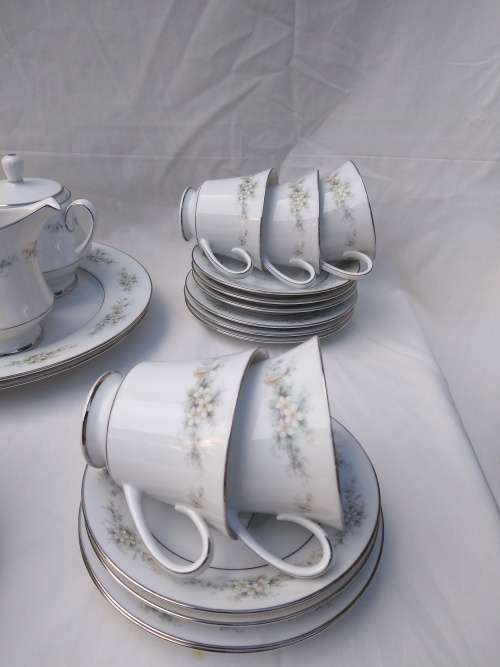 Contemporary Noritake