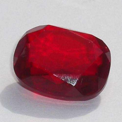HELENITE - RICH RED ANTIQUE CUSHION FACET - 5.09cts