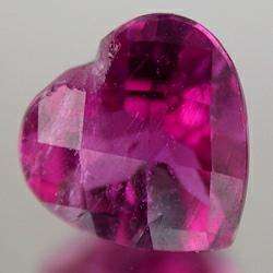 RUBELLITE - PURPLE PINK HEART FACET WITH CHEQUERBOARD TABLE - 0.76cts