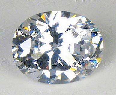 DIAMOND ESSENCE SIMULATED DIAMOND - WHITE OVAL FACET - 3.05cts