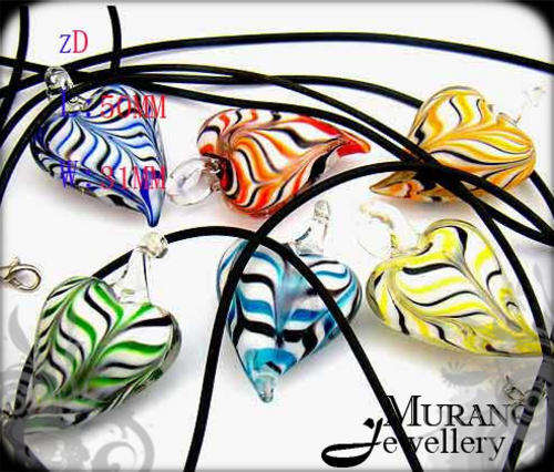 EXQUISITE ***RED STRIPE HEART*** MURANO Charm PENDANT