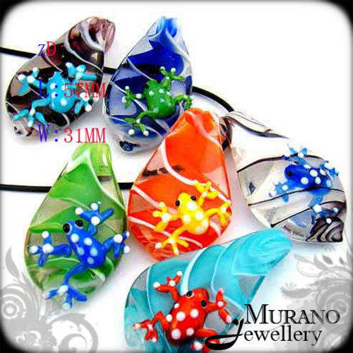 CRAZY Stock Clearance! EXQUISITE ***BLUE FROG ON PURPLE*** MURANO Charm PENDANT & Gift Necklace