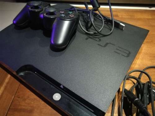 Sony Playstation 3 PS3 250GB + 7 Games