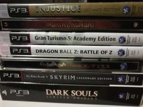 Sony Playstation 3 PS3 250GB + 7 Games
