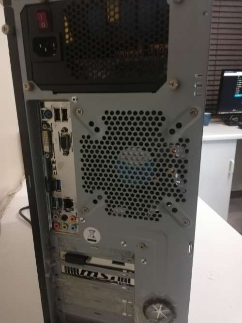Desktop | Intel Core i7 6700 3.4Ghz Base | 16GB RAM | 250GB SSD+250GB HDD+1TB HDD | Nvidia GT1030