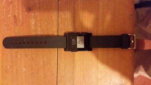 Pebble smartwatch for android and iphone