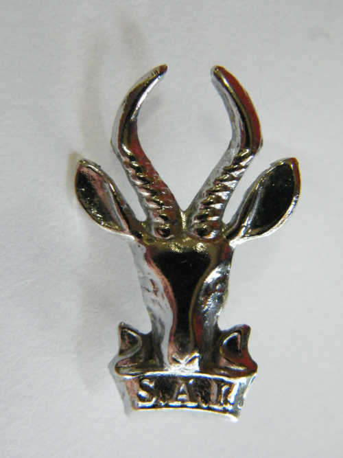SA Infantry Corps cap badge worn post 1976 - as per photo