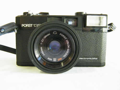 Porst 135E camera in pouch - as per photo