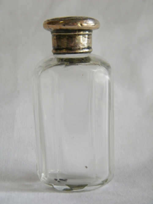 Antique Bottle with Hallmark Silver lid - MARKED DOWN WAS R295