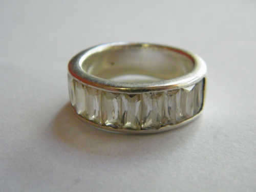 925 Silver Ring with white stones - size M/53 - as per photo