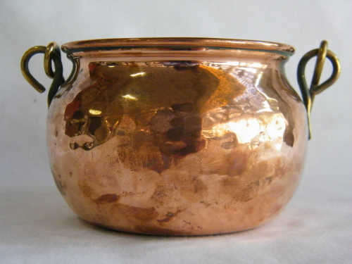 Small Copper pot - as per photo