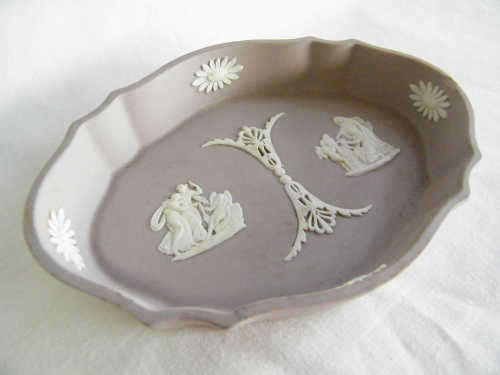 Small WEDGWOOD trinket bowl - as per photo
