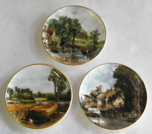 Lot of 3 Crown Staff England miniature plates - as per photo