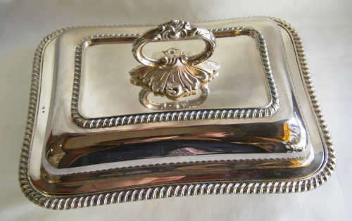 Vintage H&H Silver Plated serving dish 4699 - MARKED DOWN WAS R550