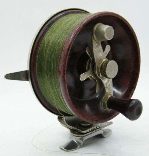 Vintage Charles ALVEY & Son Brisbane Bakelite Fishing reel - as per photo
