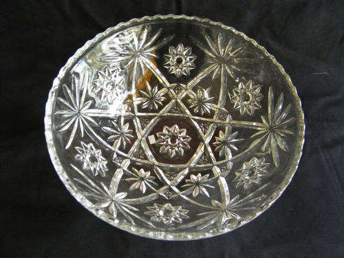 Vintage glass salad / fruit bowl - as per photo