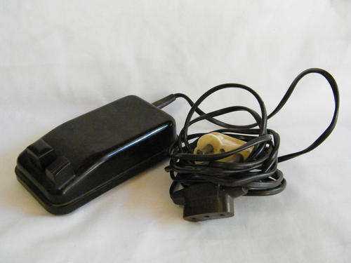 Singers sewing machine foot controller - as per photo