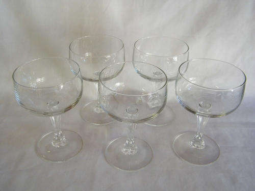 Set of 5 vintage dessert glasses - as per photo