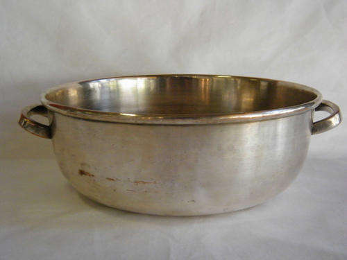 Silver plated serving bowl - foot piece missing - as per photo