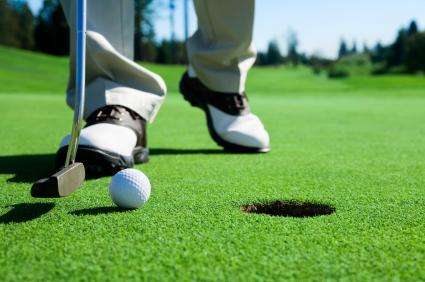 LEARN HOW TO PLAY GOLF,  DISK with loads of instructional videos