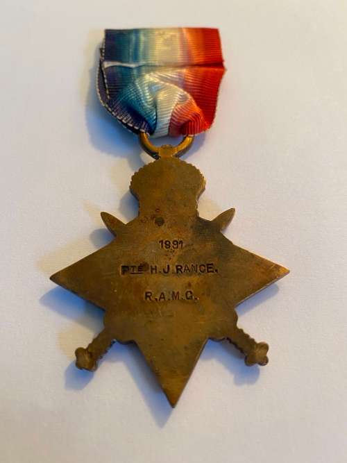 1914 Mons Star
