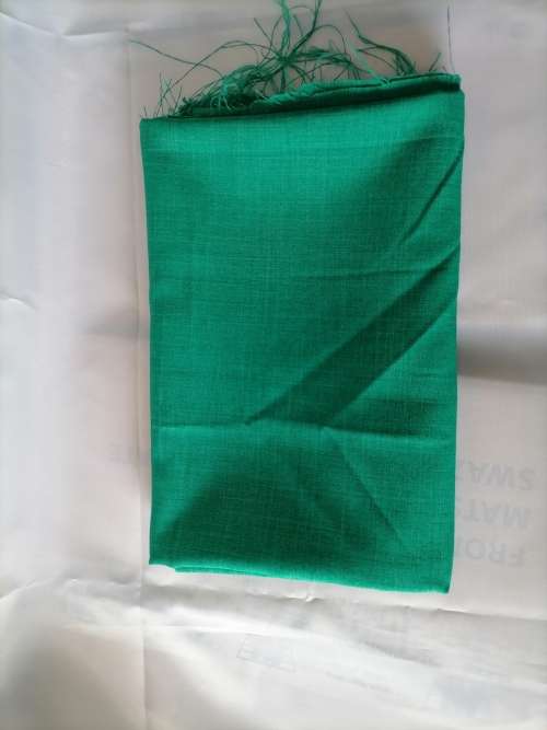 Snowy linen 150 x 150