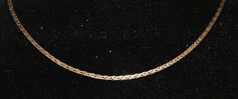 Italian 9ct Gold Necklace (4.5g) @ CRAZY LOW R1 START