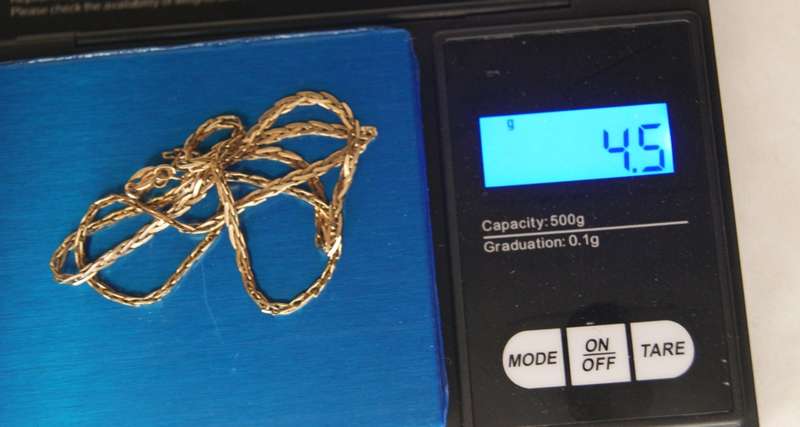 Italian 9ct Gold Necklace (4.5g) @ CRAZY LOW R1 START