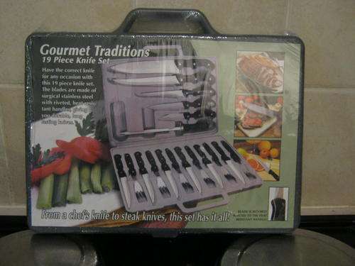 19 Piece Stainless Steel Knife Set
