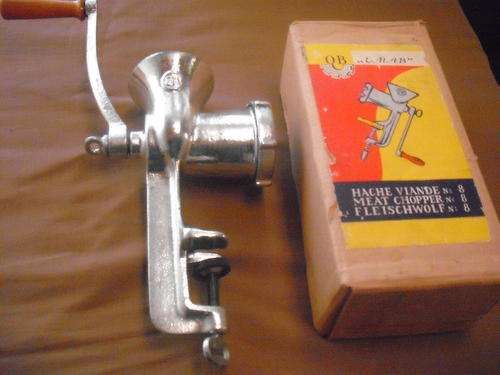 Meat mincer  unused in original box  no8
